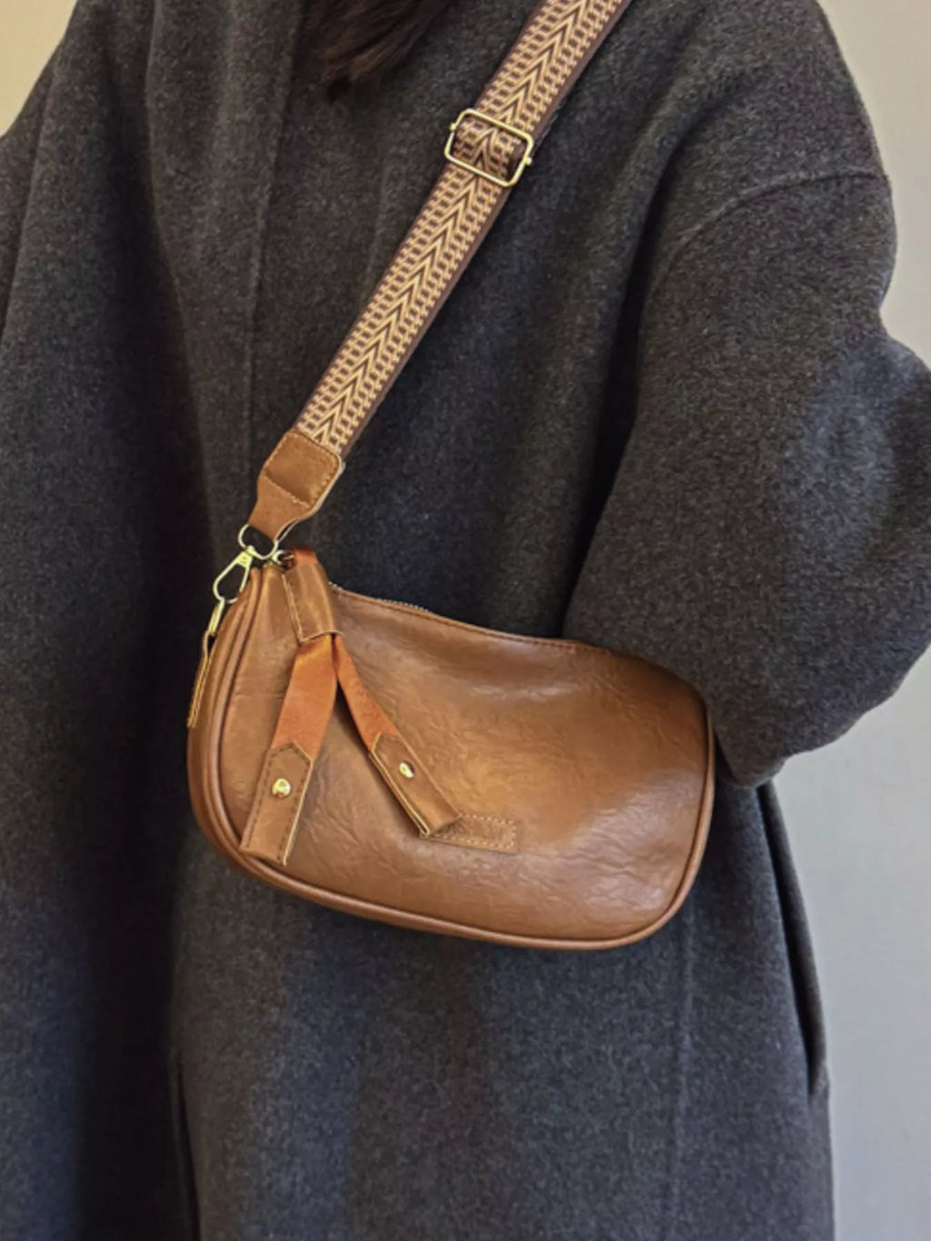 Retro Style Womens Small Shoulder Crossbody Bag with Wide Strap Zipper 1c7331c8-1a40-4823-88f9-debd8ab68e5d-Max-Origin Trendsi