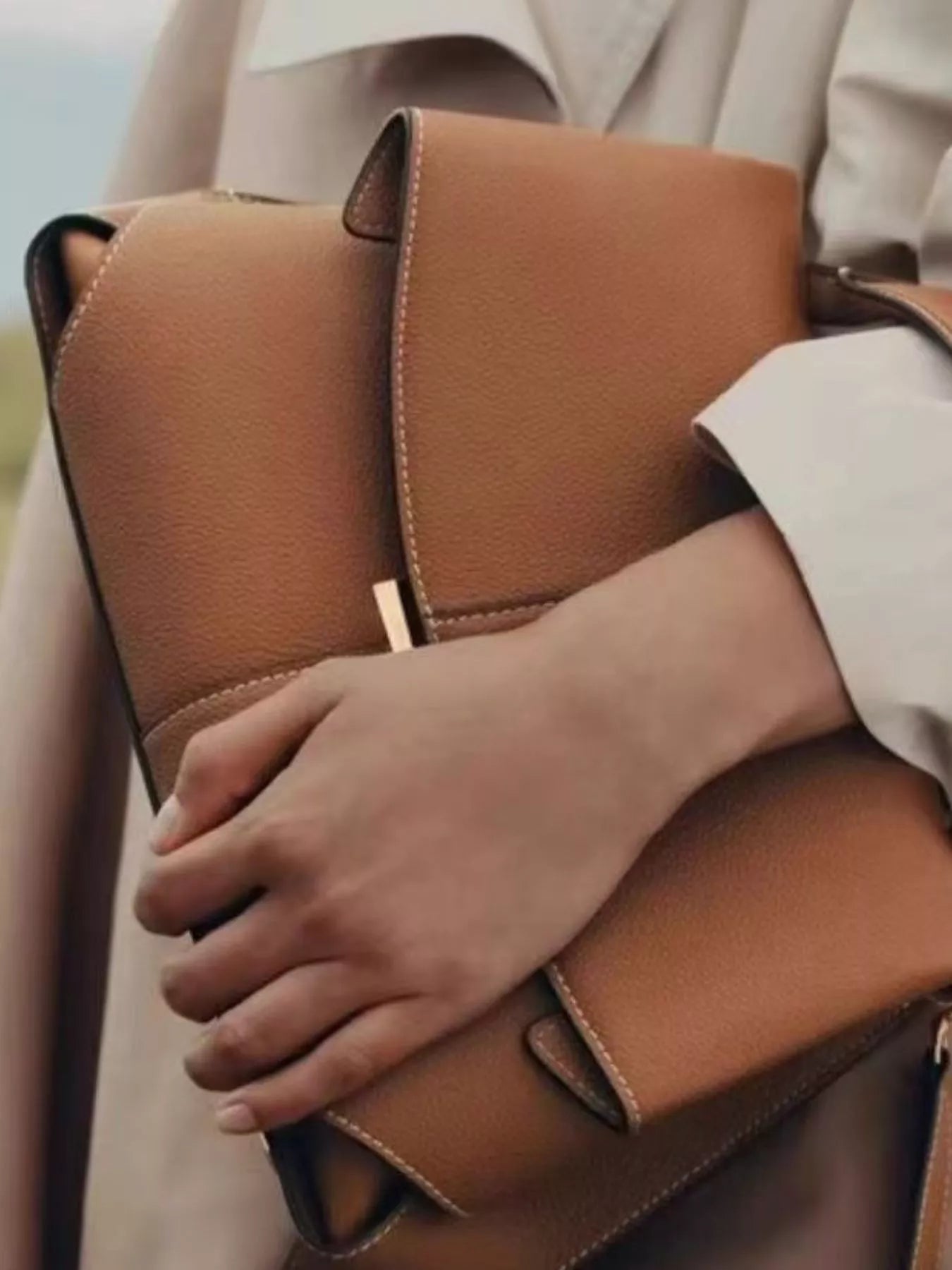 Women's Crossbody Bag Cowhide Leather Top Handle Caramel Handbag 1c784d58-5c9a-4c63-8e00-1b3ed0eca091-Max-Origin Trendsi