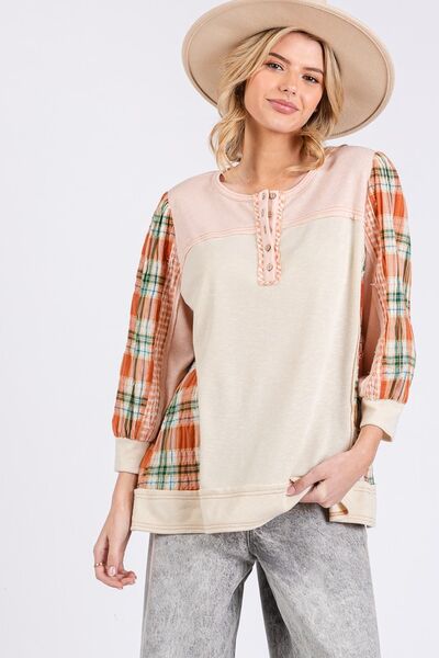 SAGE + FIG Plaid Top Exposed Seam Button Detail 3/4 Sleeve 1c842aa3-a13b-47b6-a5fe-7e7fac248d8d-Min Trendsi