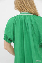 Umgee Blouse Green Textured V-Neck Top with Lace Trim Details 1c98d10e-dd58-4b4f-9de7-1db915d3b71e-Max-Origin Trendsi