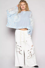 POL Womens Blouse Sky Blue Cropped Gauze Floral Top with Overlock Stitch 1cab03cd-8a14-4c42-bc06-7420046d3c7f-Max-Origin Trendsi