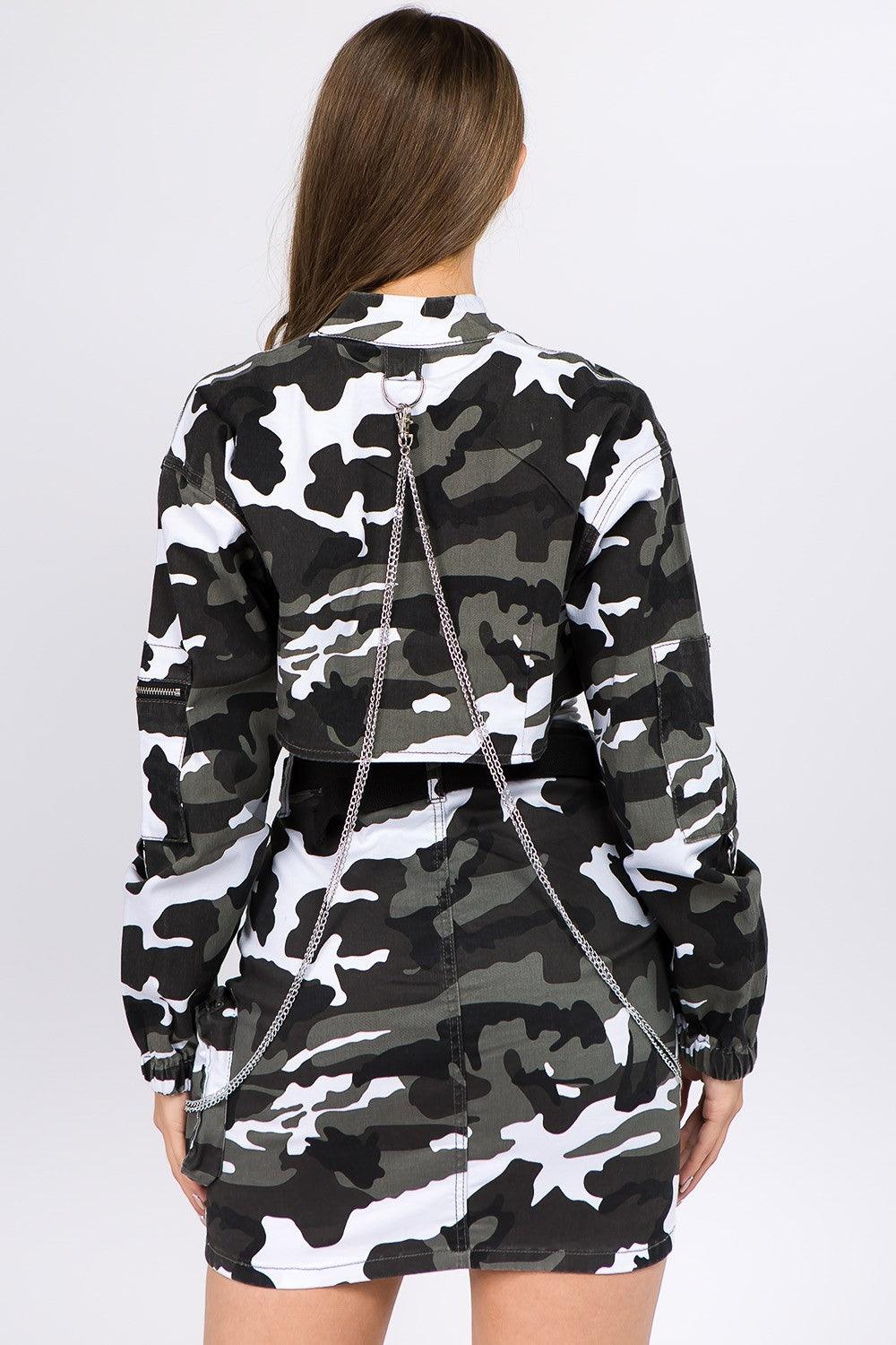 American Bazi Camouflage Cropped Jacket with Chains Long Sleeve 1ebf0b34-429b-4f41-ae5a-198f22746738-Max Trendsi