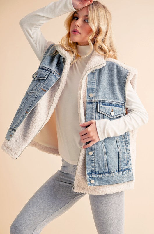 Aemi + Co Denim Vest Coat Fake Two Pieces Patch Sherpa Outwear 1f0a80fc-5a9e-4be3-89cb-370b58d44553-Max Trendsi