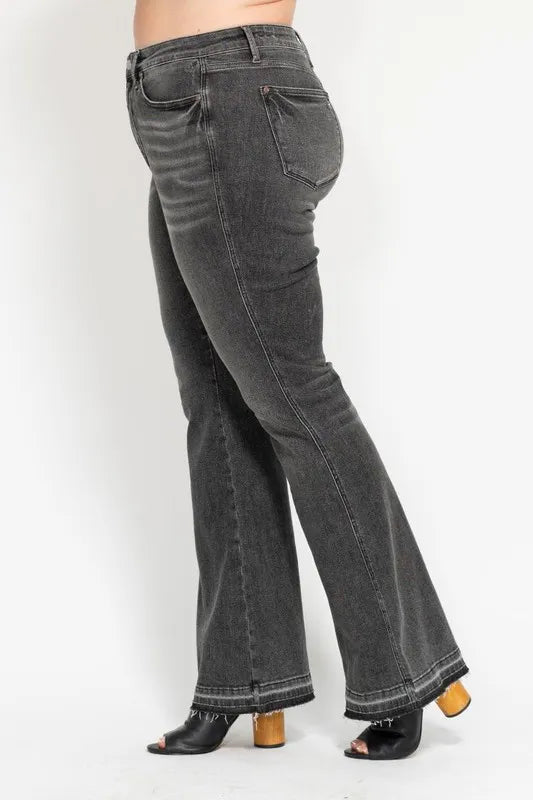 Judy Blue Gray Jeans Mid Rise Washed Release Hem Flare Tummy Control 2022c1a3-6903-43f9-9618-f7ddf8f87edf-Max-Origin Trendsi