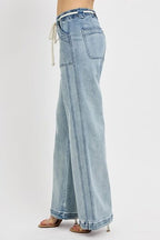 RISEN USA Straight Leg Jeans Women's Medium Wash Elastic Waist Drawstring Pocket 206c982a-f633-4f9e-83b5-7792ca72768c-Min Trendsi