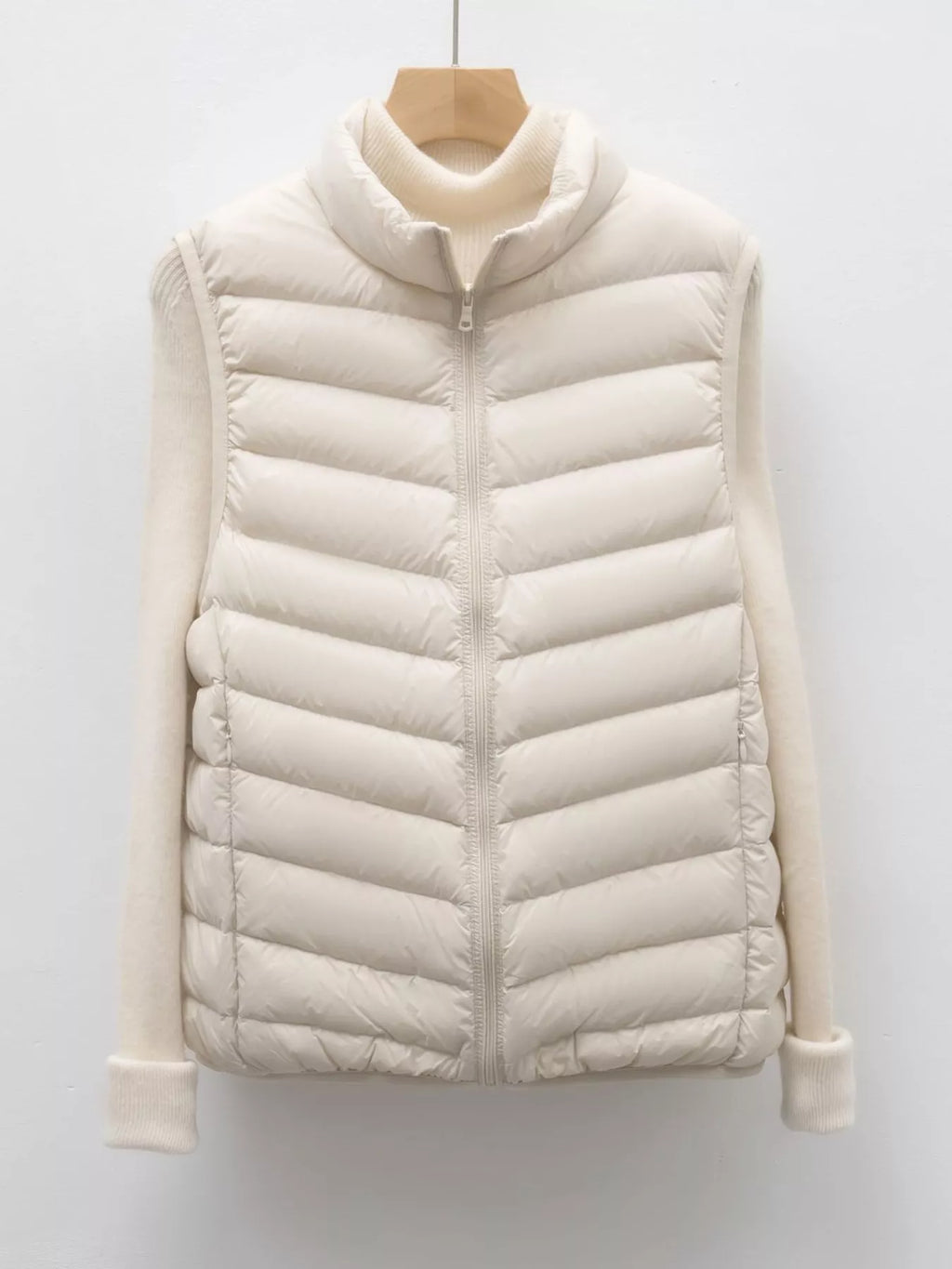 Women's Vest Coat Cream Quilted Zip Up Turtleneck Zipper Ivory 20899e8d476244ce8a4b8cb308467b70-Max-Origin Trendsi