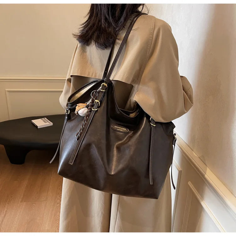 Women's Lagre Shoulder Bags Vintage Style Pu Leather Zipper Casual Handbags