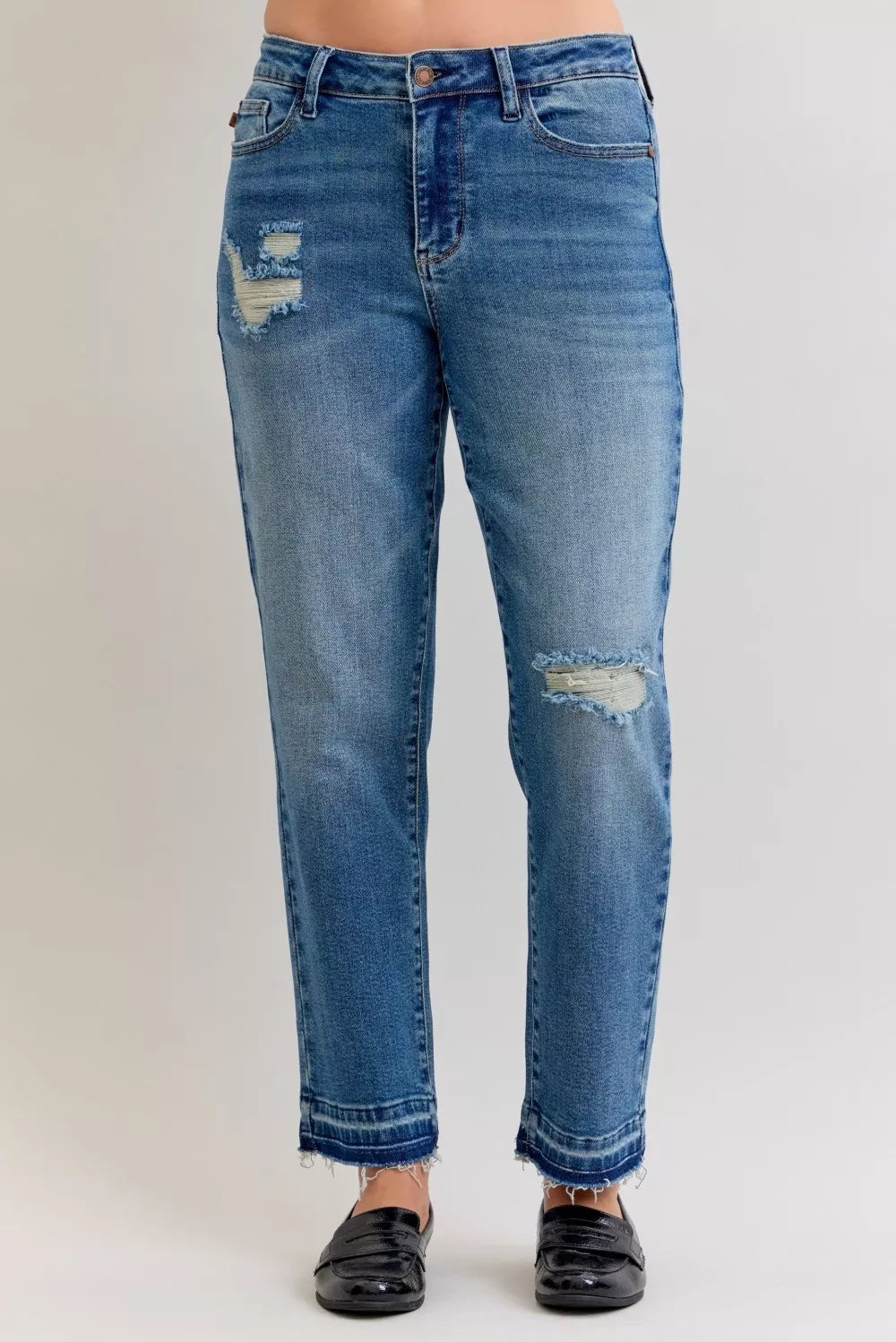 Judy Blue Jeans Boyfriend Patch & Repair Destroy Release Hem Mid Rise Plus Sizes 211f1b0c139a4383b65c07318715063d-Max-Origin Trendsi