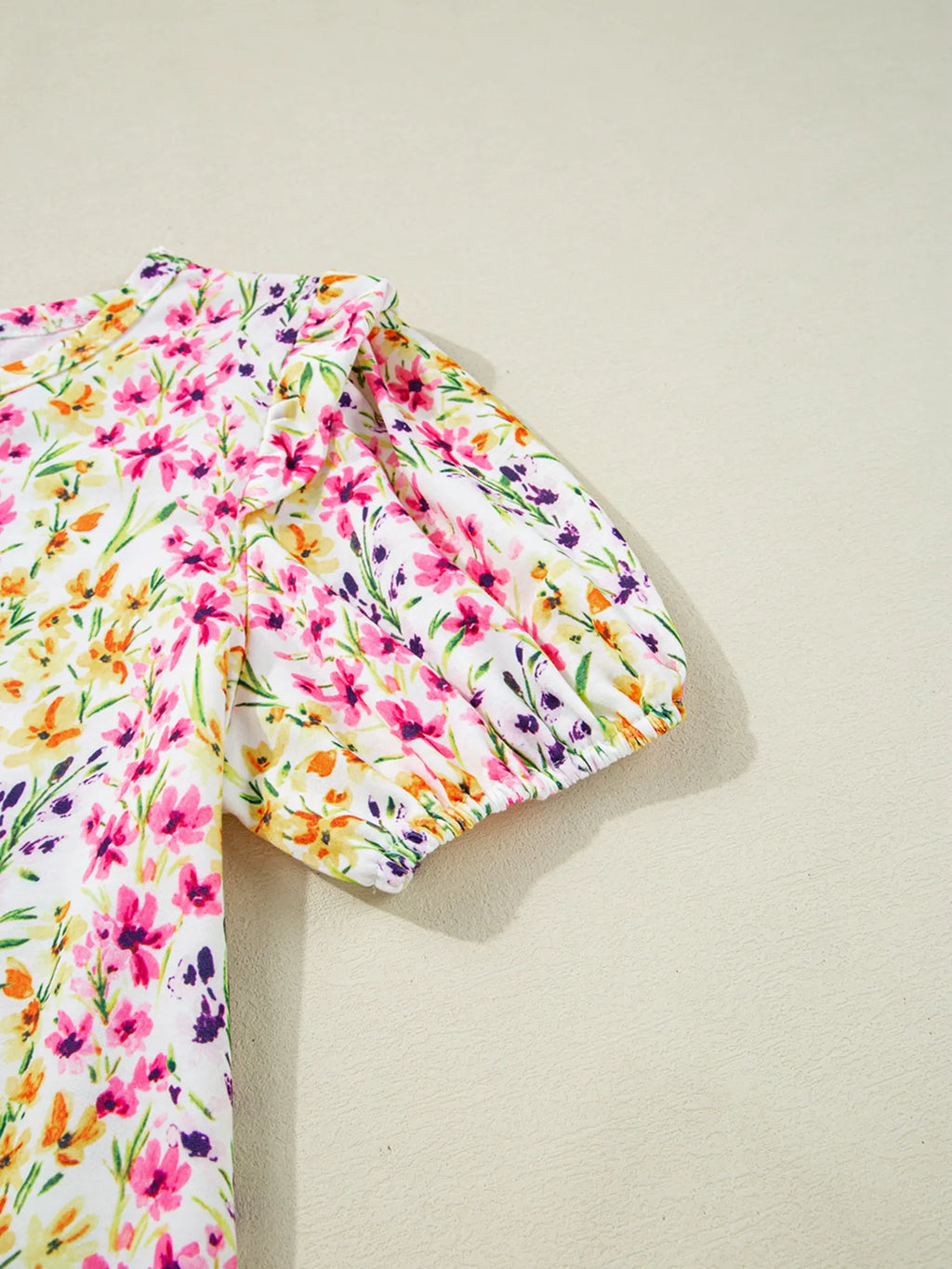 Floral Women's Blouse Puff Short Sleeve Crewneck Casual Ruffle Top 21a4e7b5f51f4fdb8cf028085174a79a-Max-Origin Trendsi