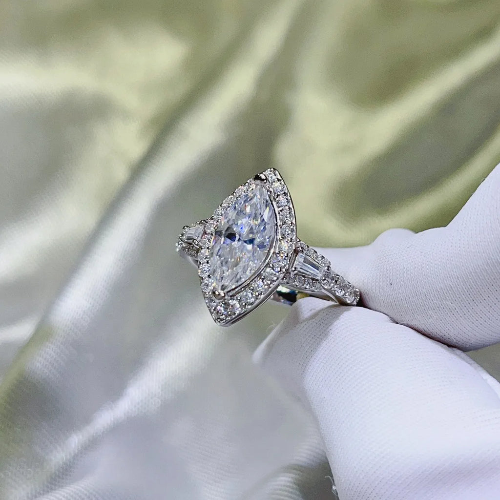 Silver Ring 2 Carat Moissanite 925 Sterling Platinum-plated 21fe3439-0505-4127-b150-f5d7f55bb9d0-Max-Origin Trendsi