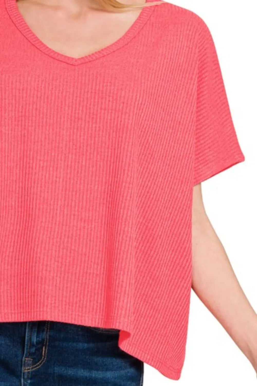 Zenana Ribbed Knit Top Coral V-Neck Short-Sleeve Oversized T-shirt 2208ece8-97a5-4823-926e-5fecaaa14754-Max-Origin Trendsi