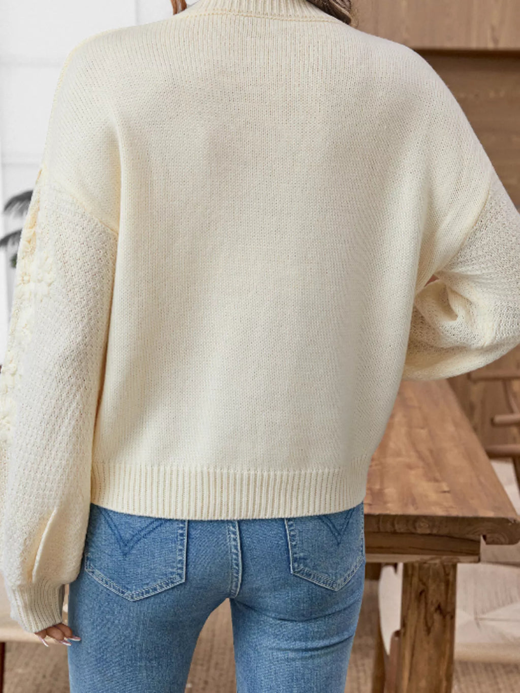 Women's Sweater Flower Embroidery Round Neck Long Sleeve Knit Pullover 231d10386ab24ac8a1ece923d99870f6-Max-Origin Trendsi