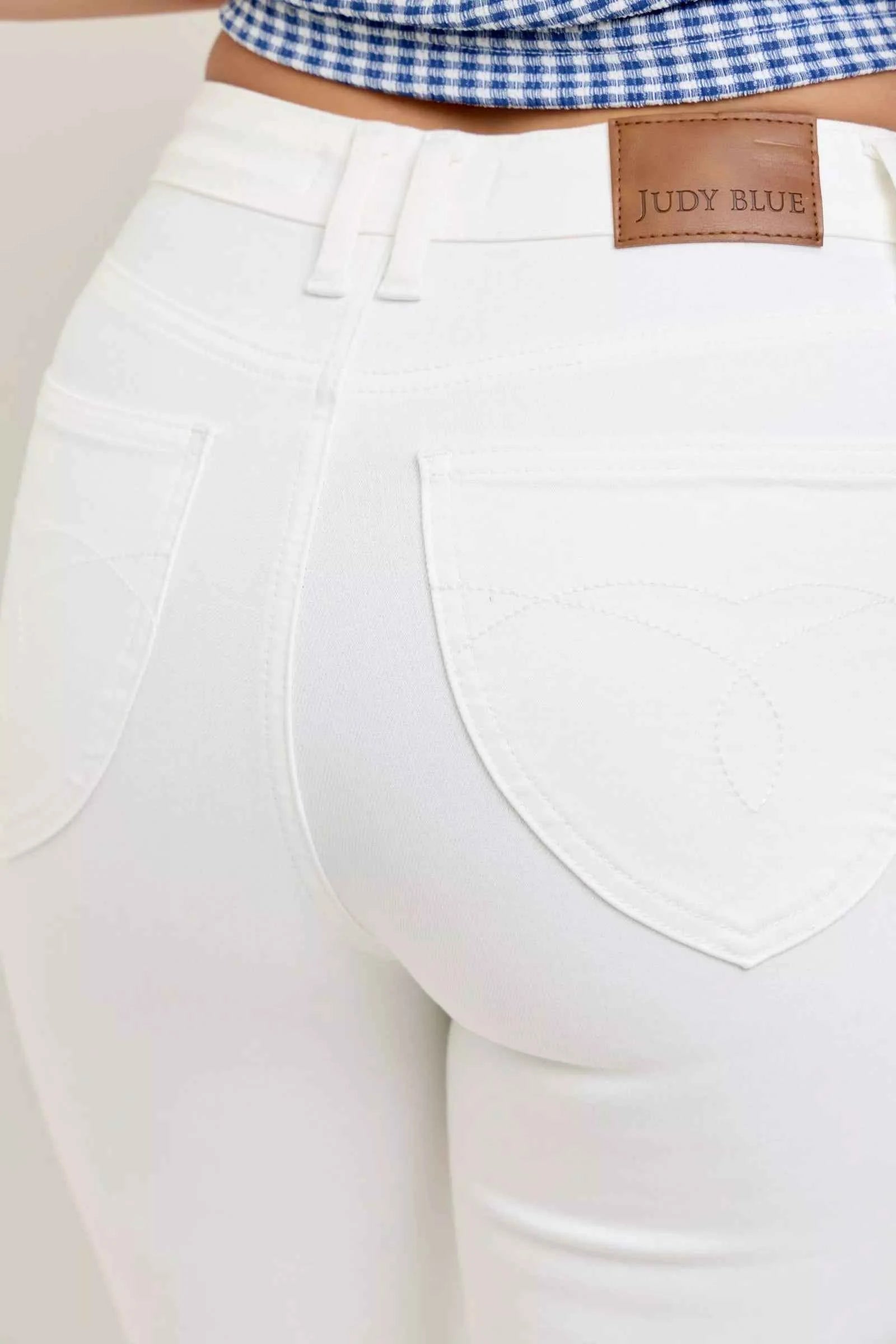 Judy Blue White Flare Jeans High-Waisted Tummy Control Denim Pants 249e5e6c-7105-4587-931b-4d5e10e91fdf-Max-Origin Trendsi