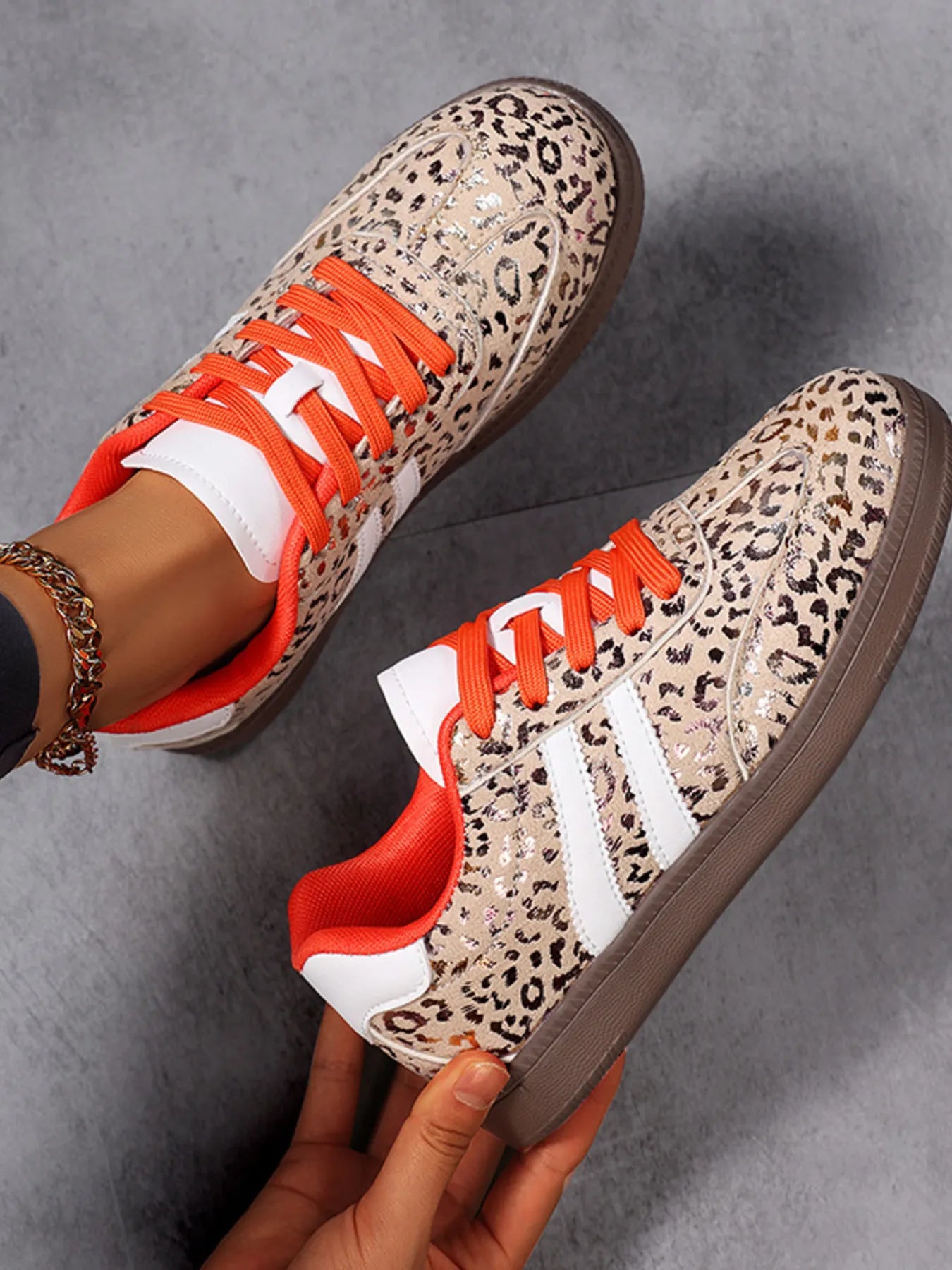 Women's Sneakers Leopard Print Stripe Detail Lace-up Pu Leather Rubber Shoes Apricot 257adb303ceb4f45809ee670ac1b90a5-Max-Origin Trendsi