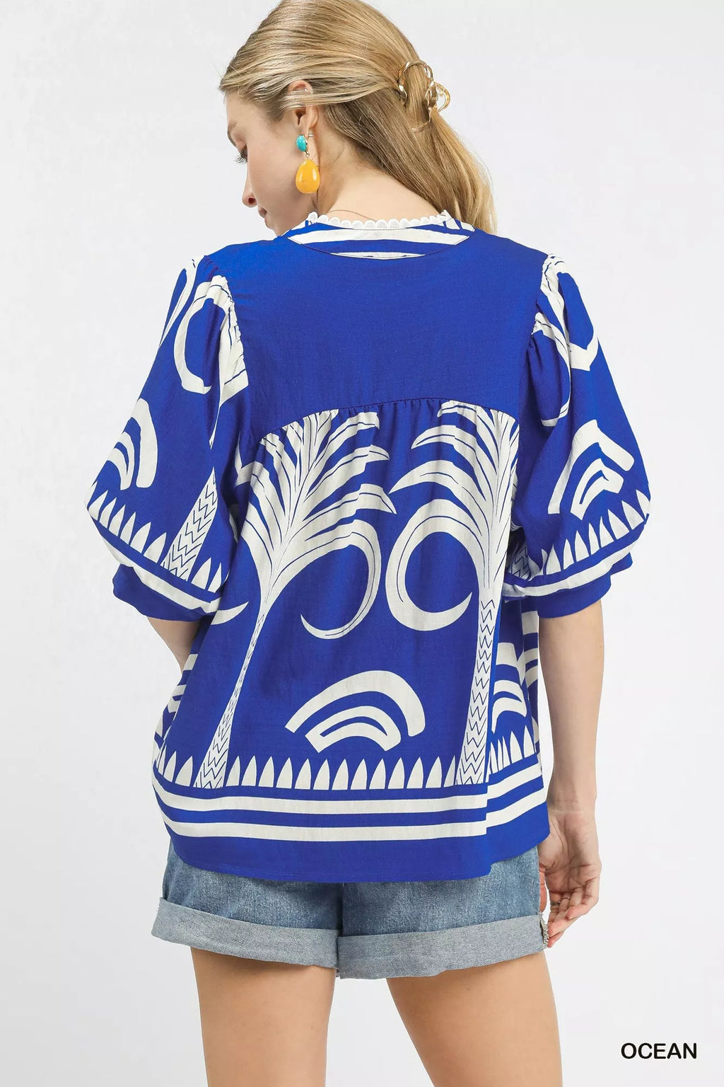 Umgee Blouse Folk Art Palm Print Ocean Blue Puff Short Sleeve Top 26fab140-d428-42d9-ba29-f4f027b20b89-Max-Origin Trendsi