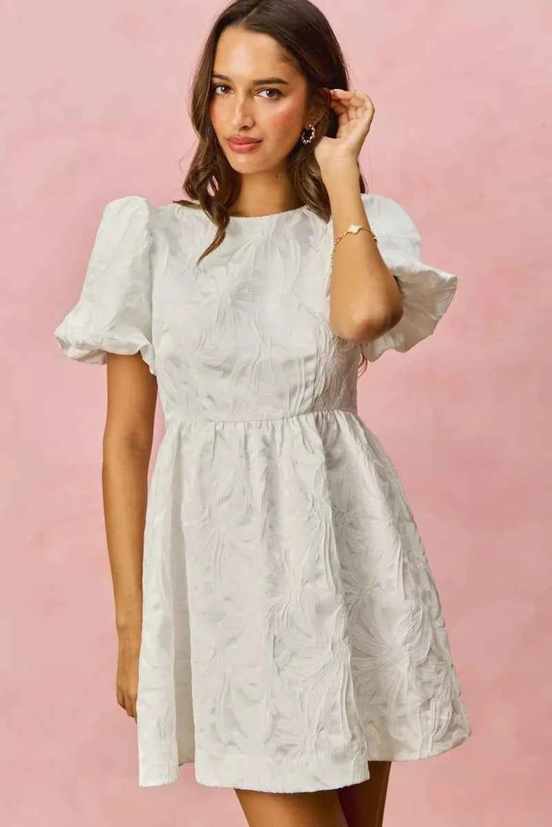 SO ME Jacquard Mini Dress White Floral Bubble Shorts Sleeves 27492b40d01a4df3b32eb2513b0de786-Max-Origin Trendsi