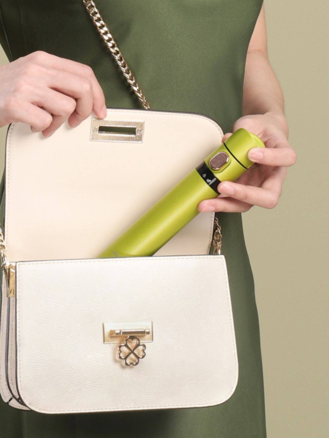 2809e0e8-255c-4e0e-b0dc-83a7d58c97ff-Max