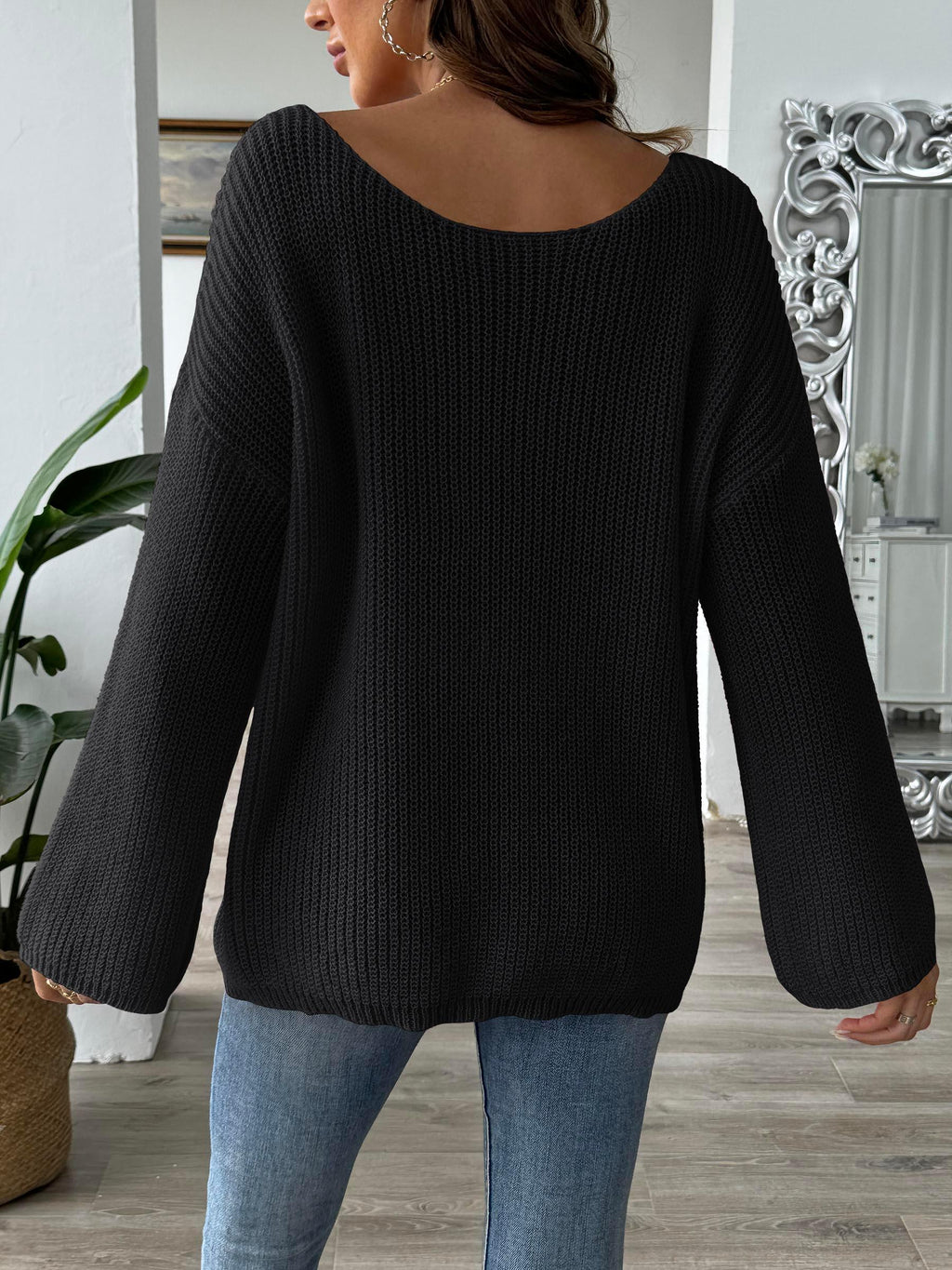 Sweater Flower Knit Applique Round Neck Long Sleeve Knitwear 28e287ac-318c-465f-adf9-3874d0de41b3-Max Trendsi