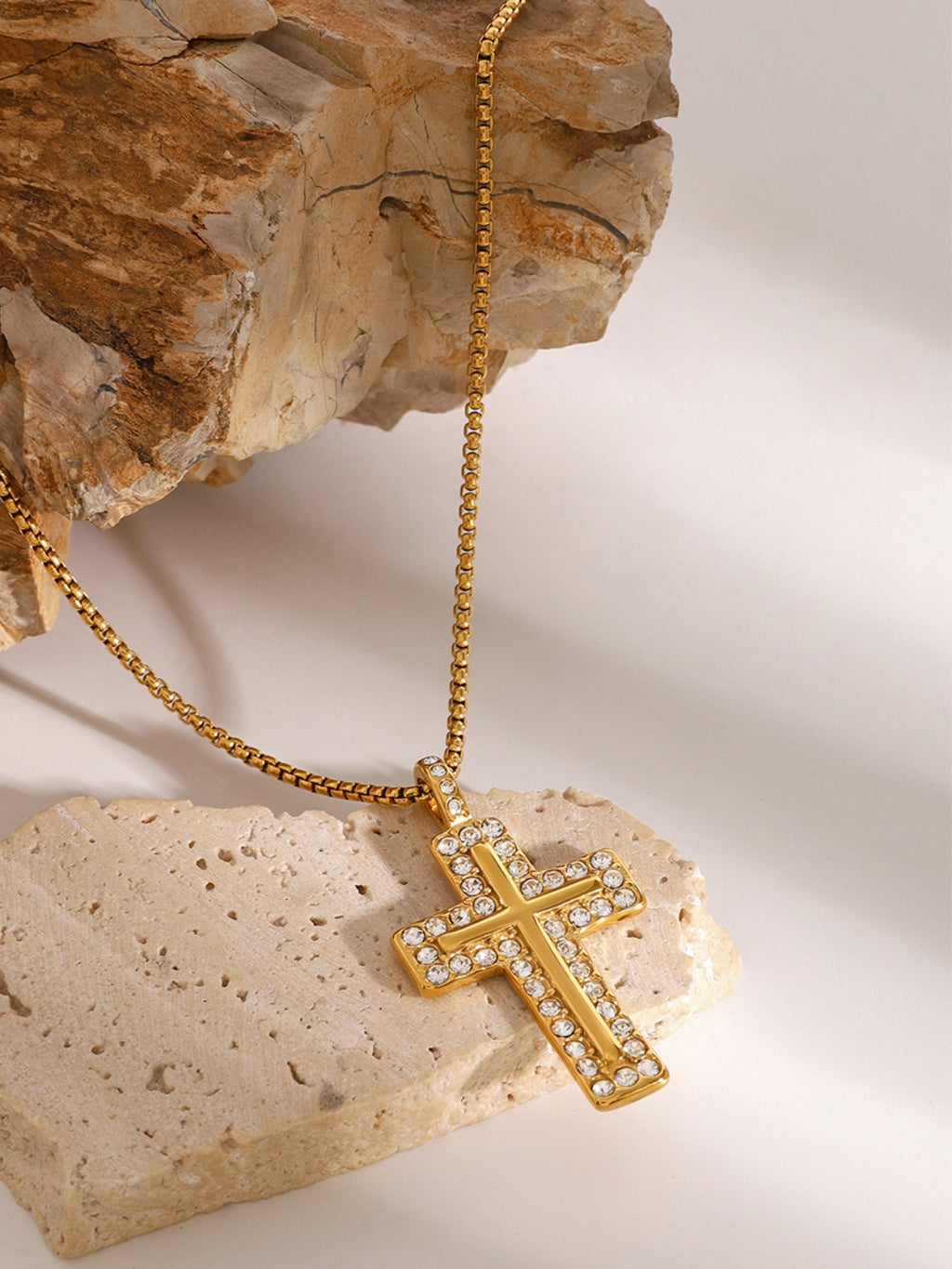 18K Gold-Plated Necklace Cross Inlaid Zircon Gold Women Chain Jewelry 29e060c0-748c-4f06-82c4-ad1f8a721937-Max Trendsi