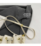 Women's Bucket Chunky Chain Strap Drawstring Mini Casual Crossbody Bag