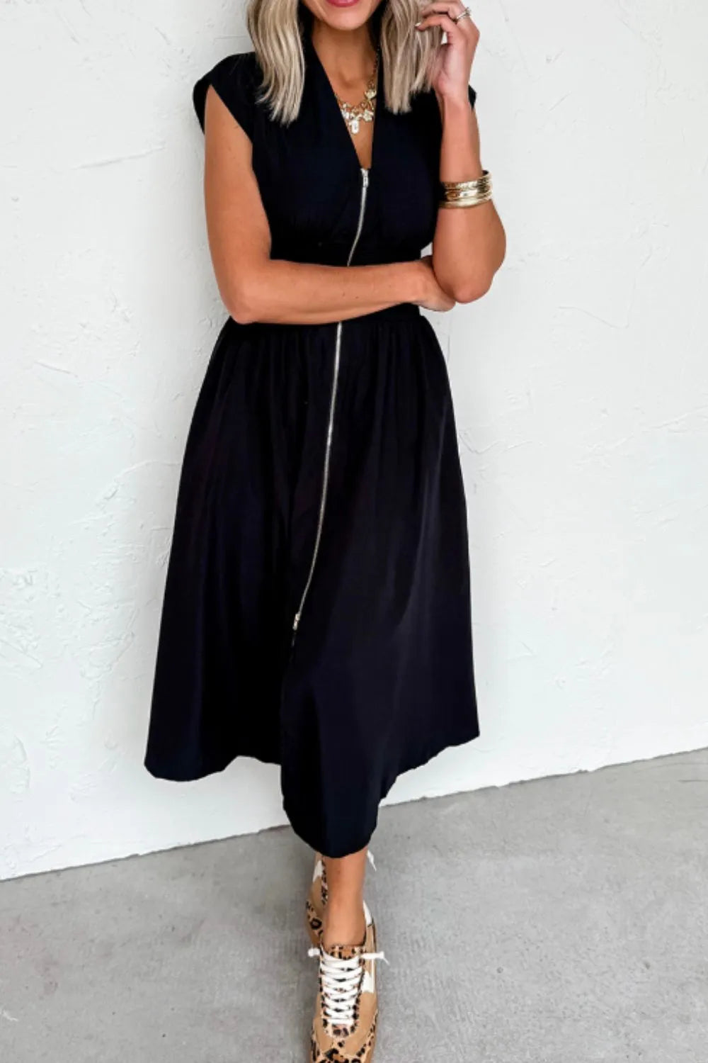 Maxi Dress Black Zip-Front Sleeveless Pocketed Oversized Ruffle 2a1de0d8-bfa8-45c6-b3a0-2a9e959741bc-Max-Origin Trendsi