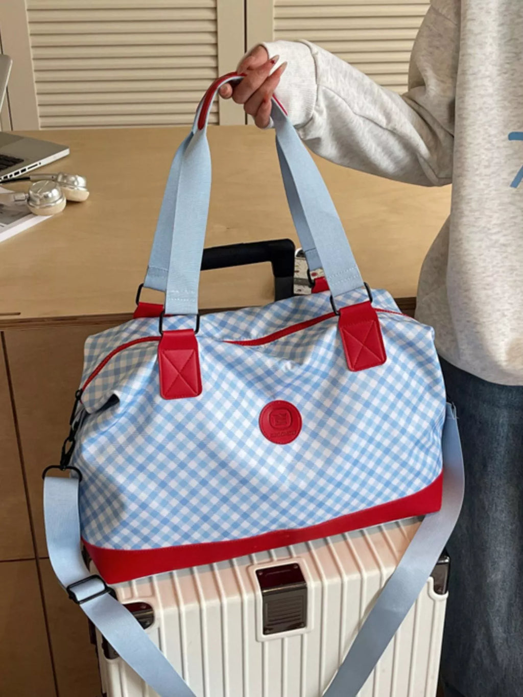 Travel Bag Checkered Pattern Blue Medium Zipper Crossbody Bag 2c3544b4-4f2a-497e-a29c-b35086ef1937-Max-Origin Trendsi