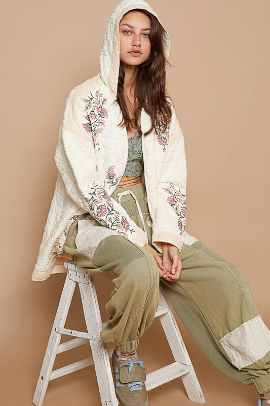 POL Quilted Jacket Cream Floral Embroidered Open with Crochet Pockets