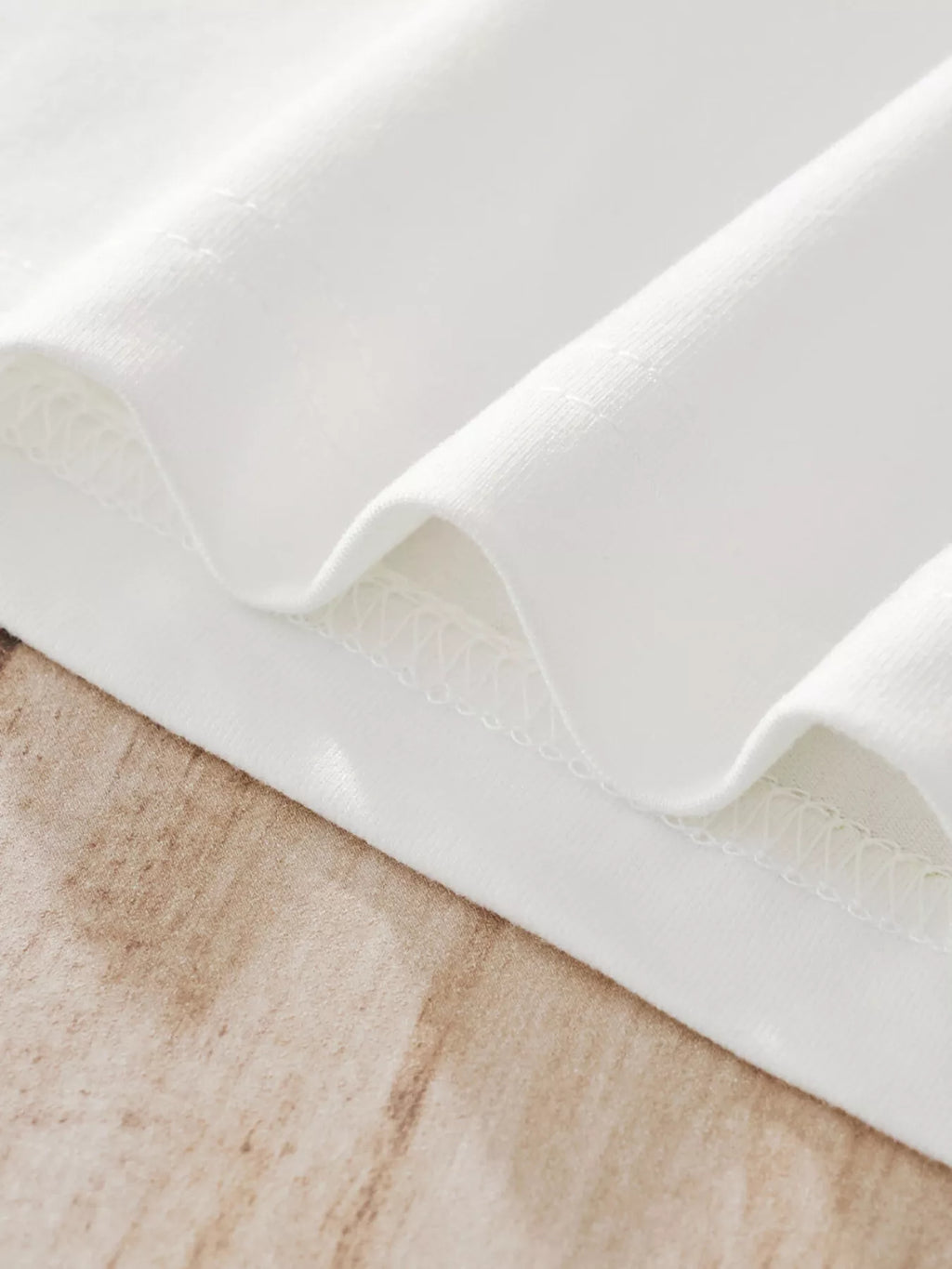 Children's Pajama Set Christmas Tree Print Long Sleeve White 2f5026a08a25410baa0239d3de44e586-Max-Origin Trendsi