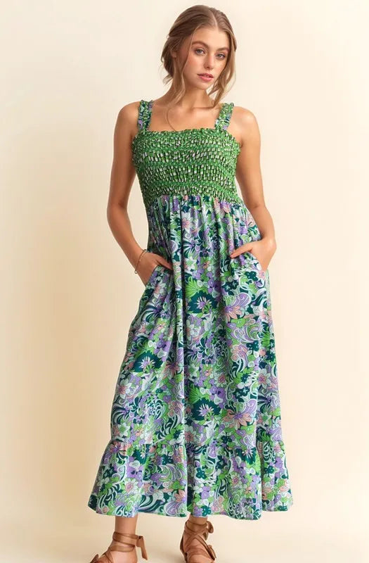 Davi & Dani Midi Dress Multi Green Floral Smocked Bodice Geo Ruffle Strappy 2fa65ae91a6a4977ae4875c83235ac5c-Max-Origin Trendsi
