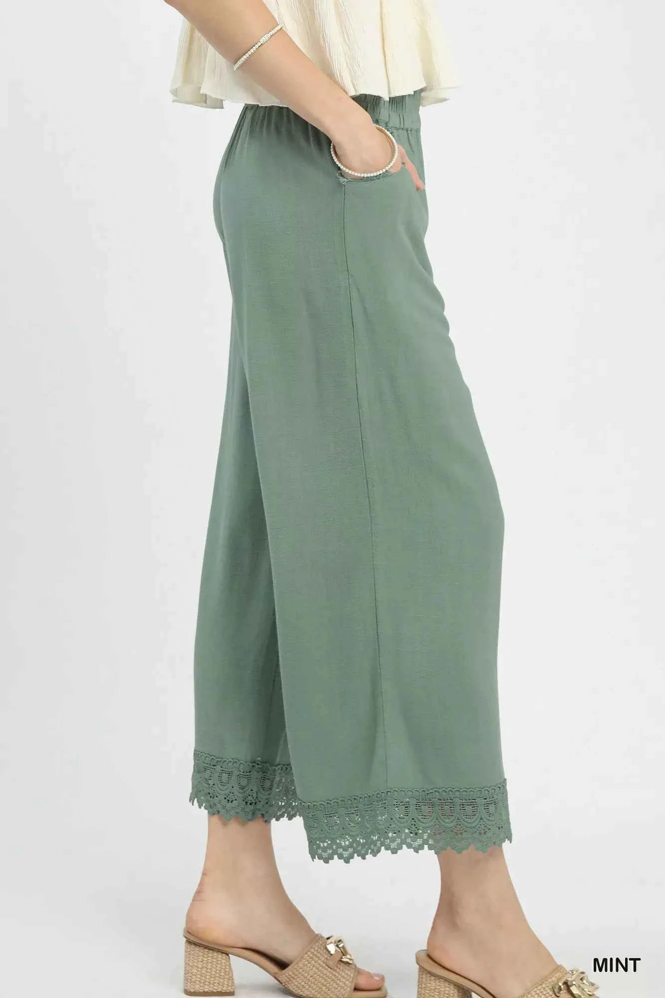 Umgee Linen Wide Leg Cropped Pants with Lace Trim 2ffe606a-a2c0-4412-8eea-dff7226ab3a1-Max-Origin Trendsi