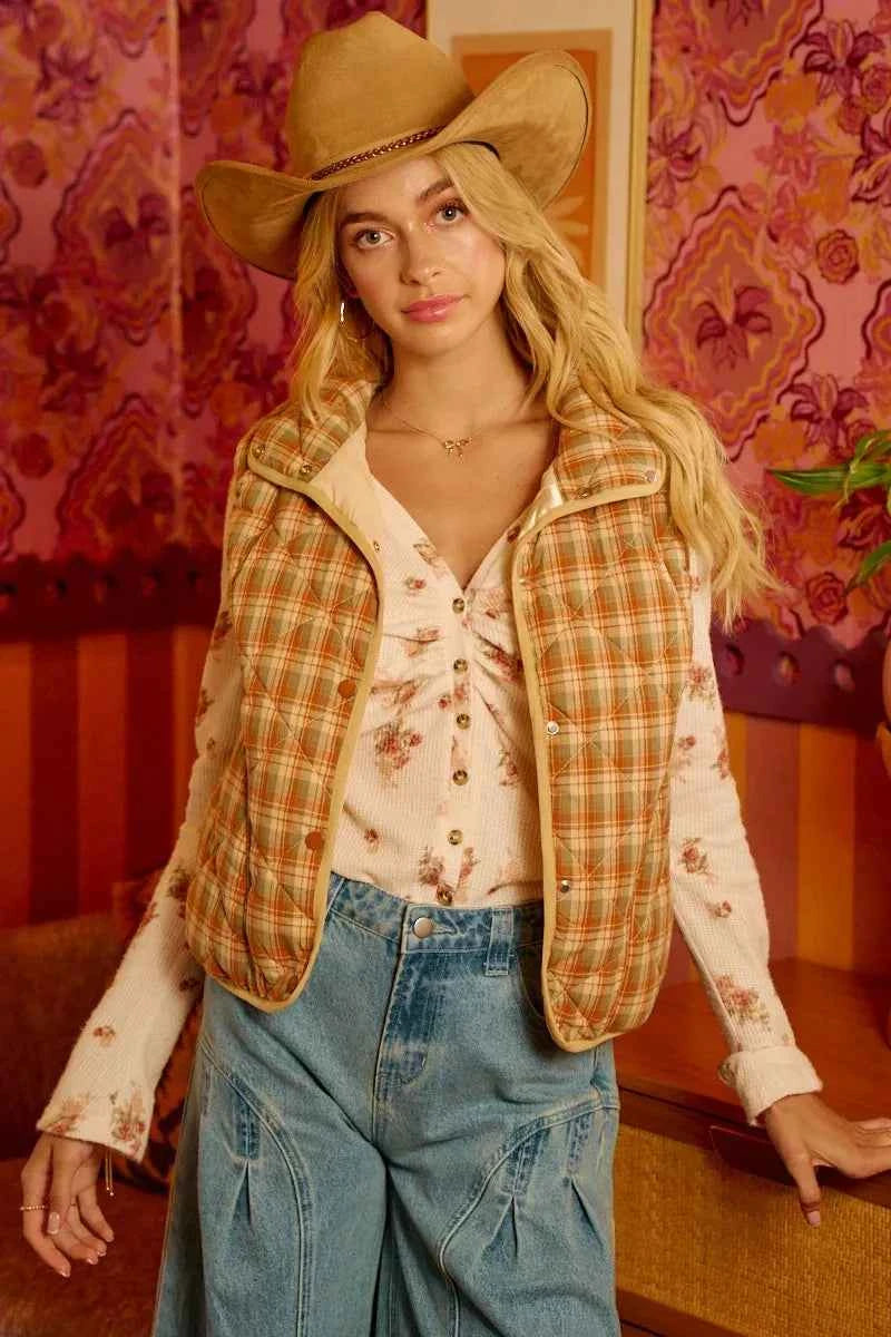 BiBi Textured Floral Printed Button Up Shirt With Shrried