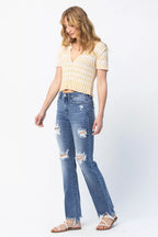 Judy Blue Straight Jeans Medium Wash Mid Rise Destroy Plus Sizes Denims 31abdcf9-5b82-4c23-8bbf-58438bf2a581-Max-Origin Trendsi