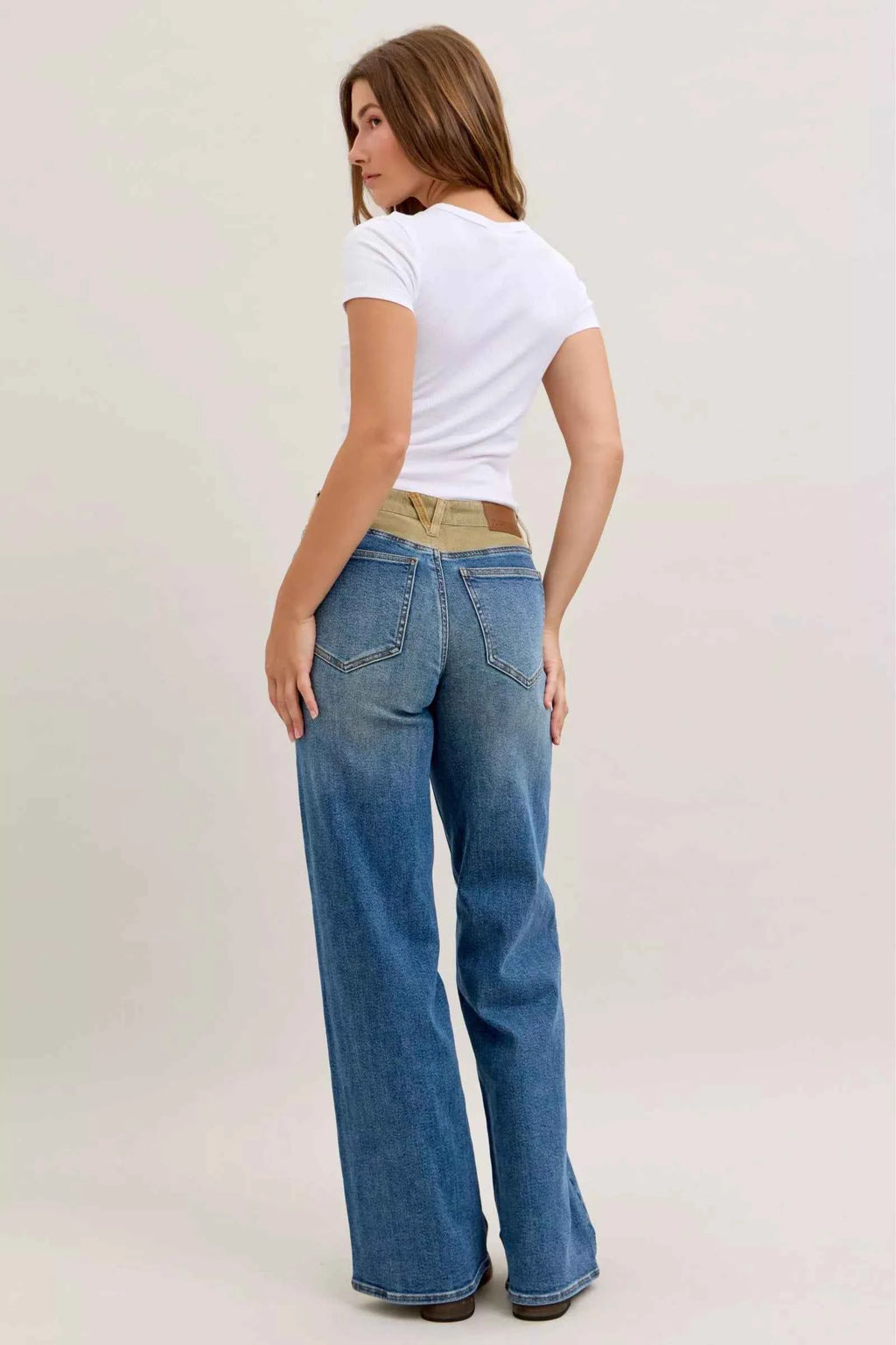 Judy Blue Straight Jeans MR Column with Corduroy Waist Medium Wash 31af19b6-db52-43d2-87c5-3f67973f1677-Max-Origin Trendsi