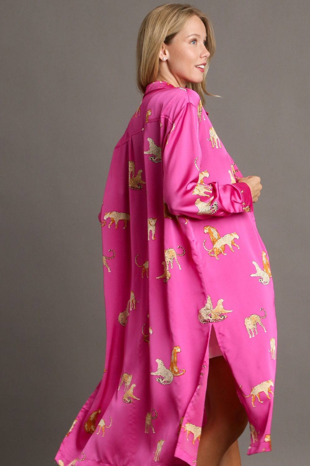 Umgee Midi Shirt Dress Fuchsia Pink Animal Print Side Slit Long Sleeve 34151428-b3d7-40e9-a324-6539387d7d71-Max Trendsi