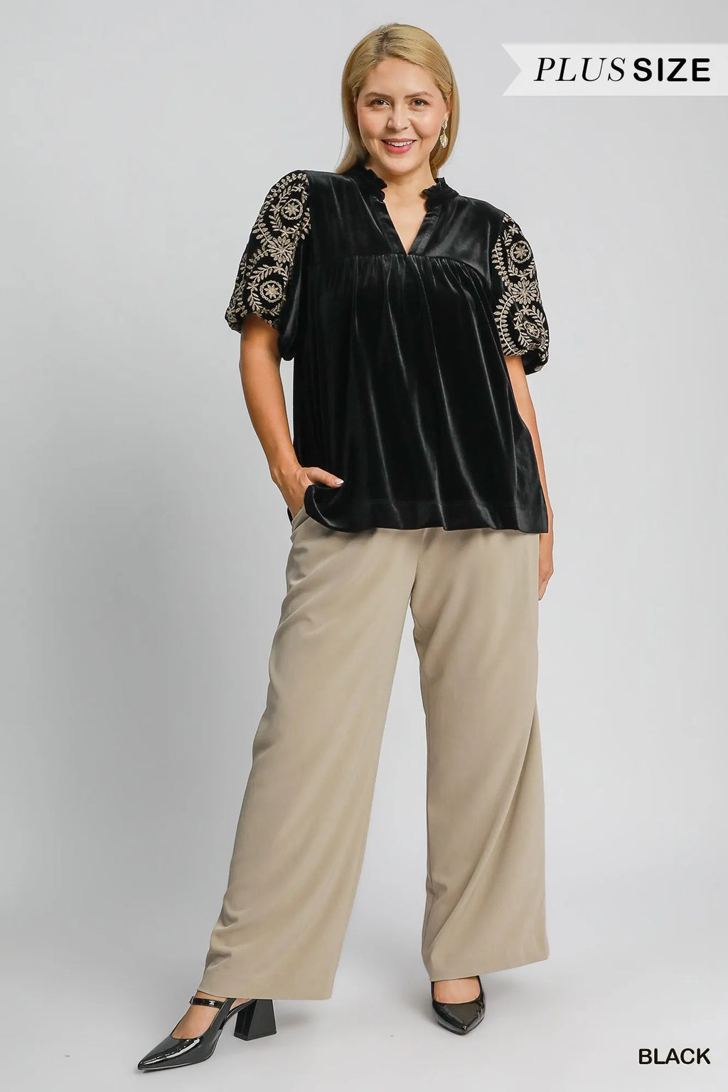 Umgee Blouse Black Velvet Embroidered Short Puff Sleeve Top 34d54be8-6c90-4b2a-9938-1c7851527220-Max-Origin Trendsi