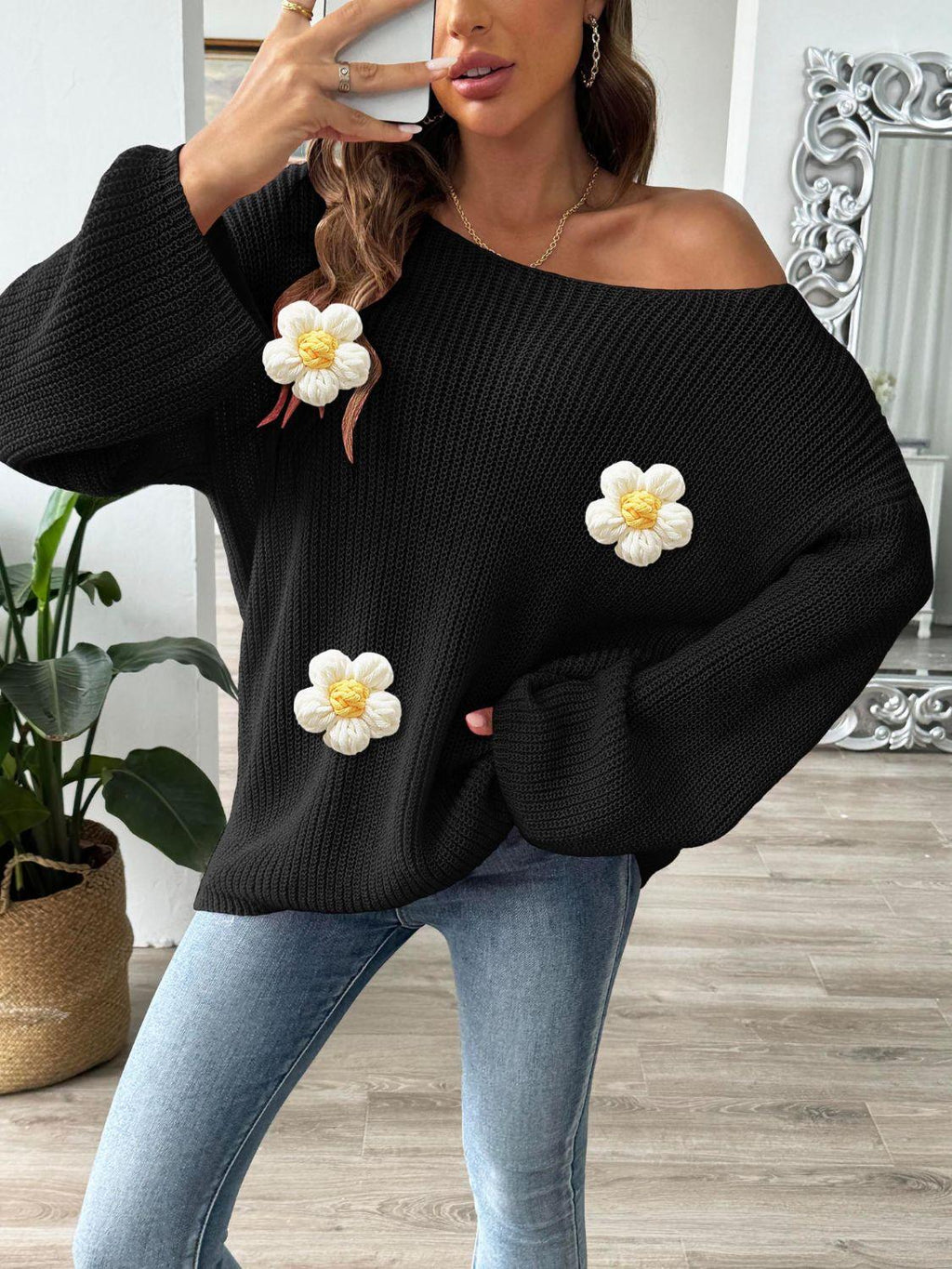 Sweater Flower Knit Applique Round Neck Long Sleeve Knitwear Black 35dfb81d-c3fc-4cb7-ae65-3cfd9a50ec90-Max Trendsi