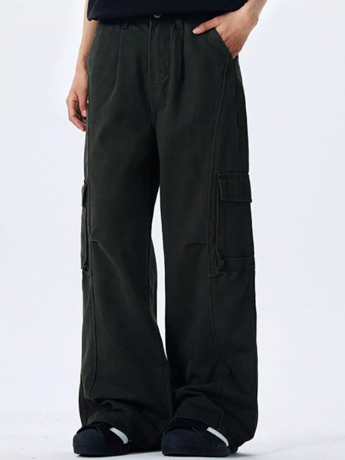 Men's Cargo Pants Loose Fit Wide Leg Pocketed 36bd43d2-20e5-4e53-8814-cb9619751bf2-Max-Origin Trendsi