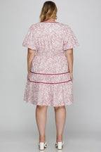 She+Sky Mini Dress Berry Floral Printed V Neck Puff Short Sleeve Tiered Plus Siz 3768b0ff-b6a8-47a5-b597-1a2457ba11a0-Min Trendsi