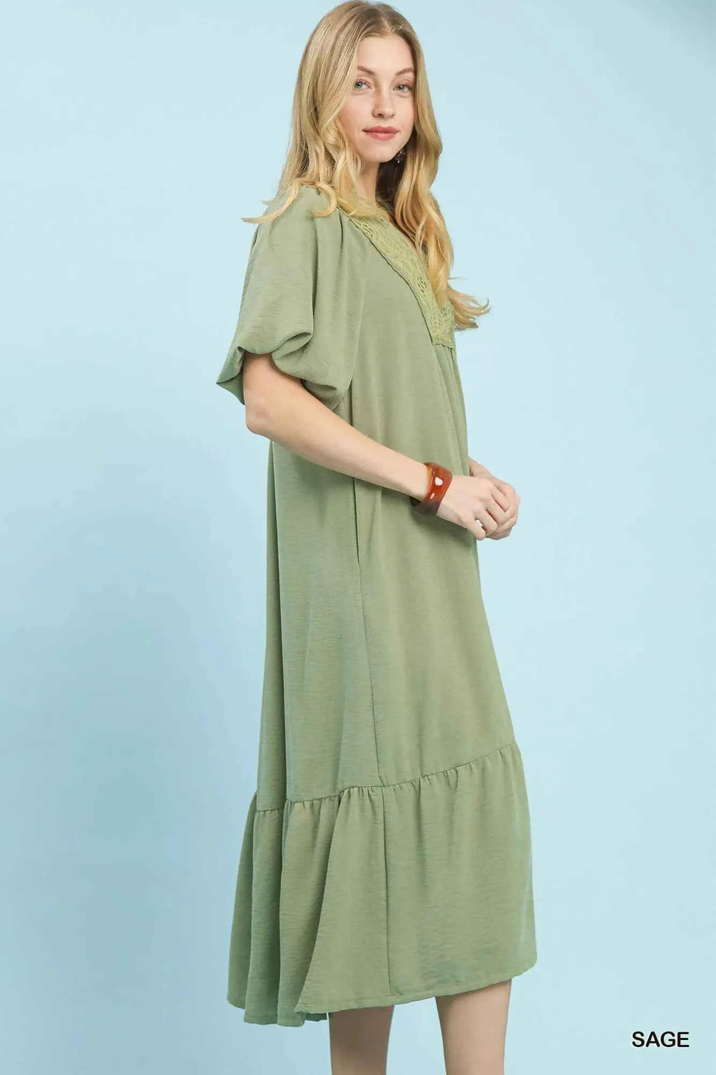 Umgee Midi Dress Sage Ruffled Puff Short Sleeve with V Neck Lace Detail 384168be-9d83-47f0-84c3-931e7abbcb82-Max-Origin Trendsi