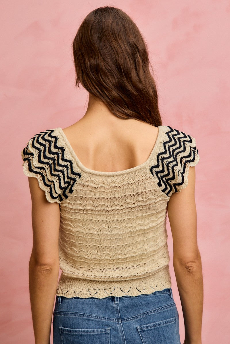 384eca4d4b214d148550971a9e22fa8f-Max