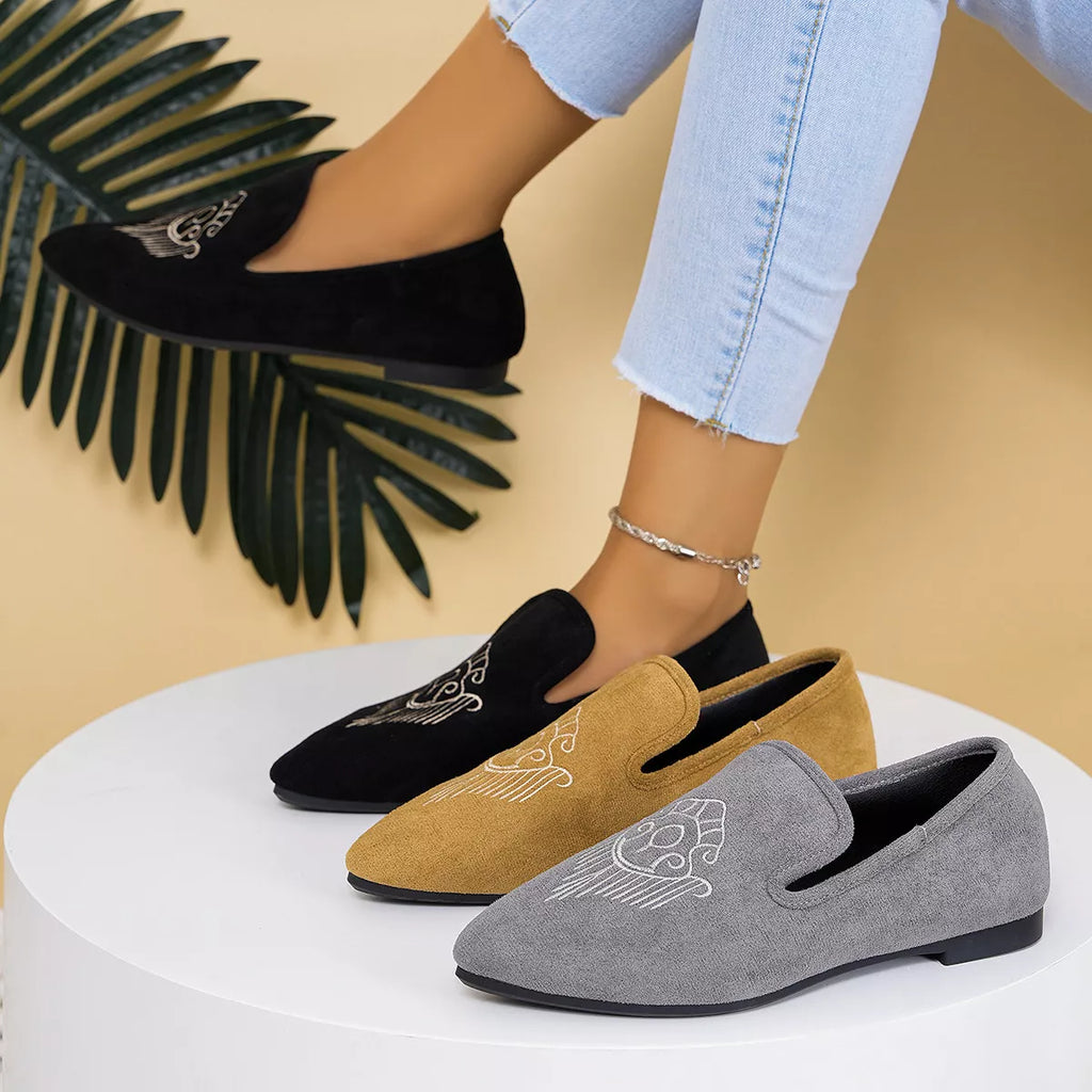 Women's Slip-Ons Point Toe Embroidered for Effortless Style Flat Shoes 3b0795d528a04f66b7b0b3bd3eb0f6c8-Max-Origin Trendsi