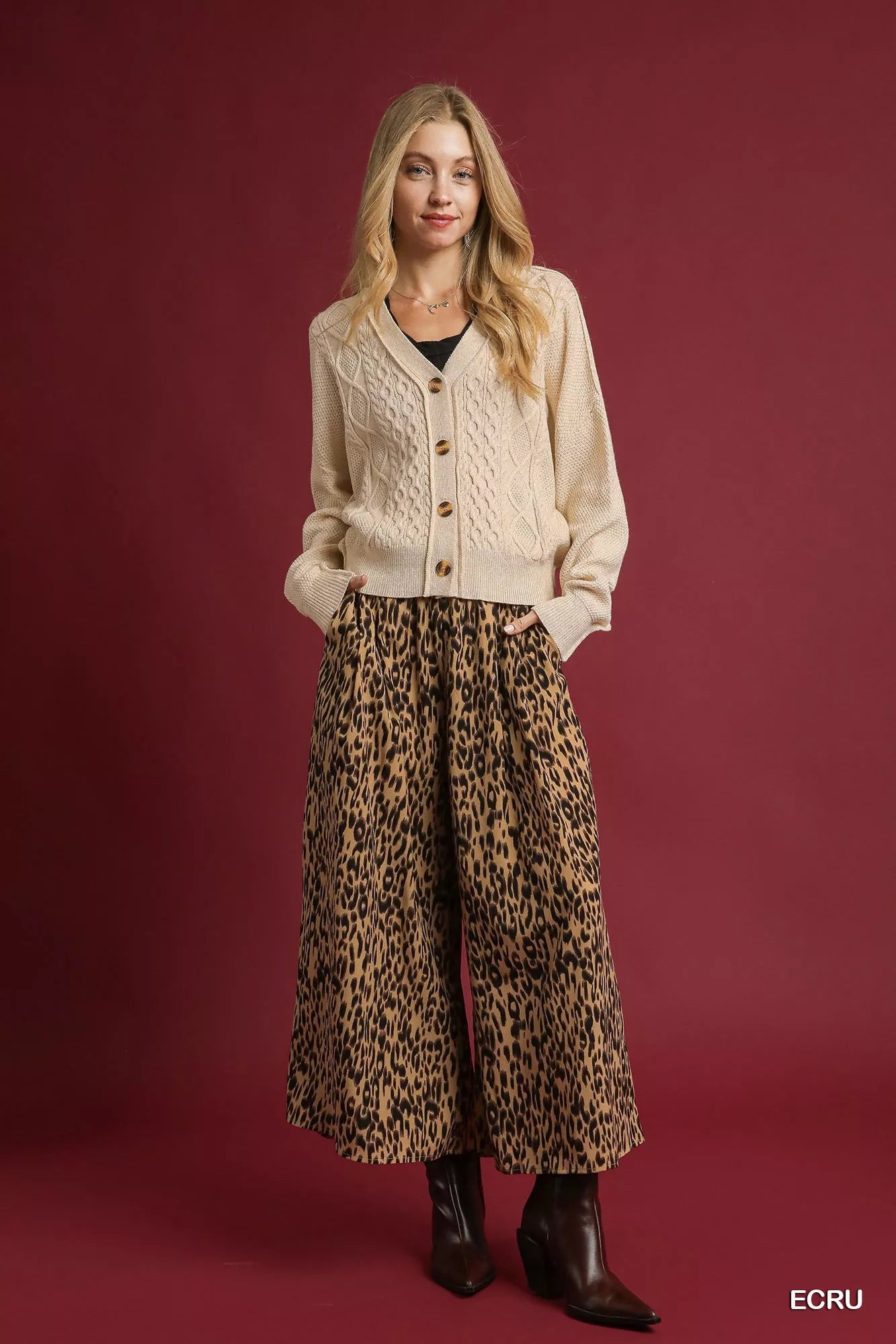 Umgee Button-Up Cardigan Ecru Chunky Cable Knit V-Neck Sweater 3c1d2b13-ed97-4416-9a02-ebb9f2d40e06-Max-Origin Trendsi