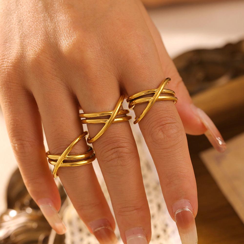 18K Gold-Plated Ring Crisscross Design Titanium steel 3d5309fa-9afe-4047-99b7-5350b9d26456-Max Trendsi