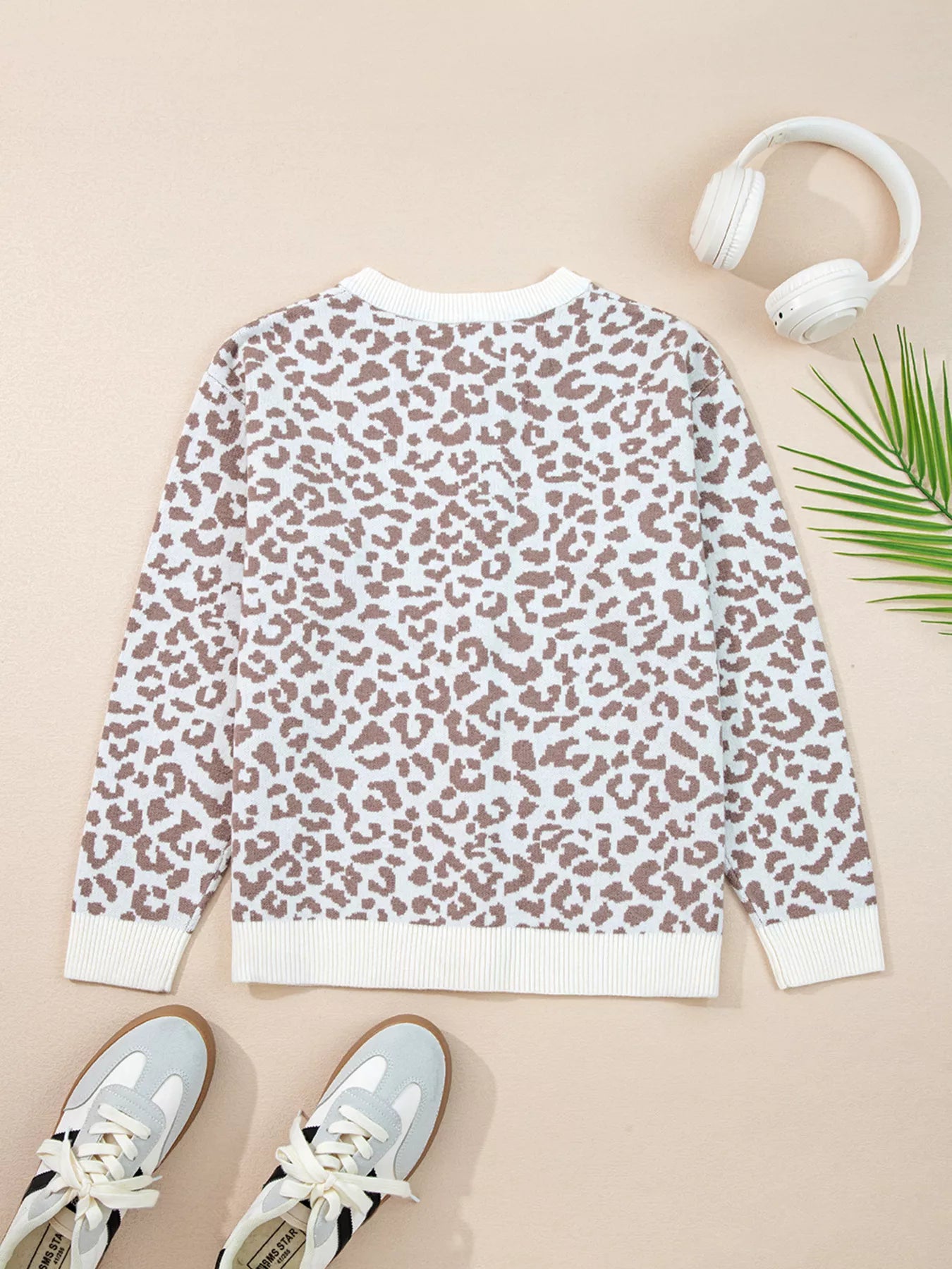 Leopard Women's Cardigan Chunky Knitted Drop Shoulder Long Sleeve Buttoned 3e18cec9b89145f4a6c19af6d1f1119a-Max-Origin Trendsi