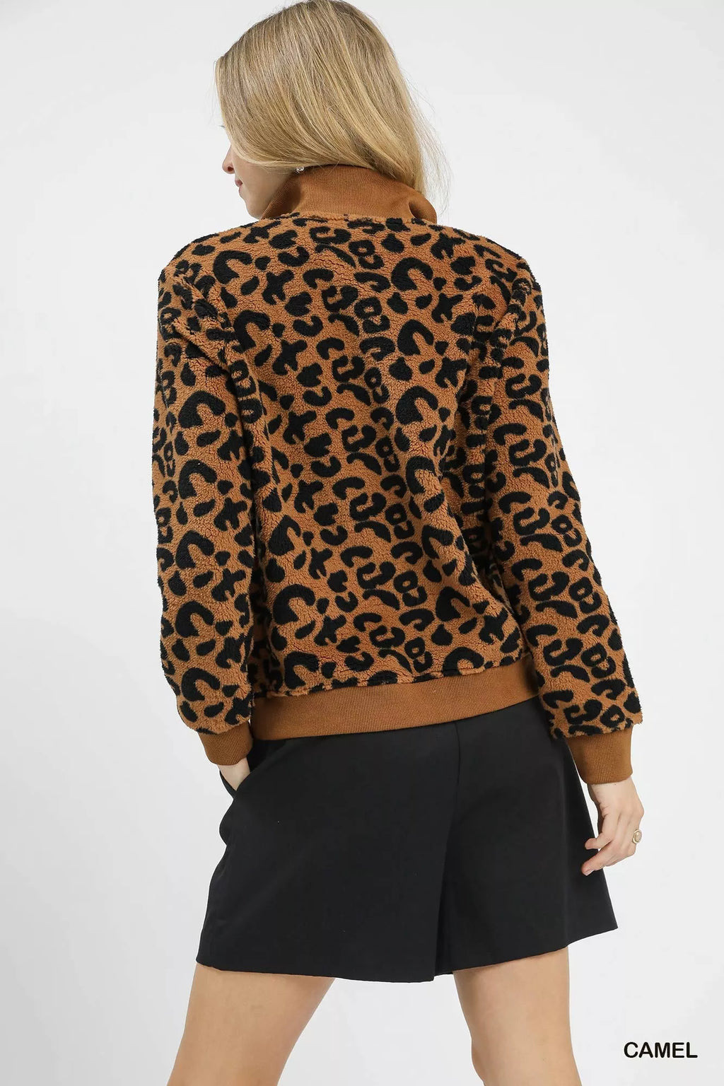 Umgee Leopard Print Sweatshirt Women's Quarter-Zip Collared Soft Top 40543bb0-cf8f-4394-af60-4e344b43b8c6-Max-Origin Trendsi