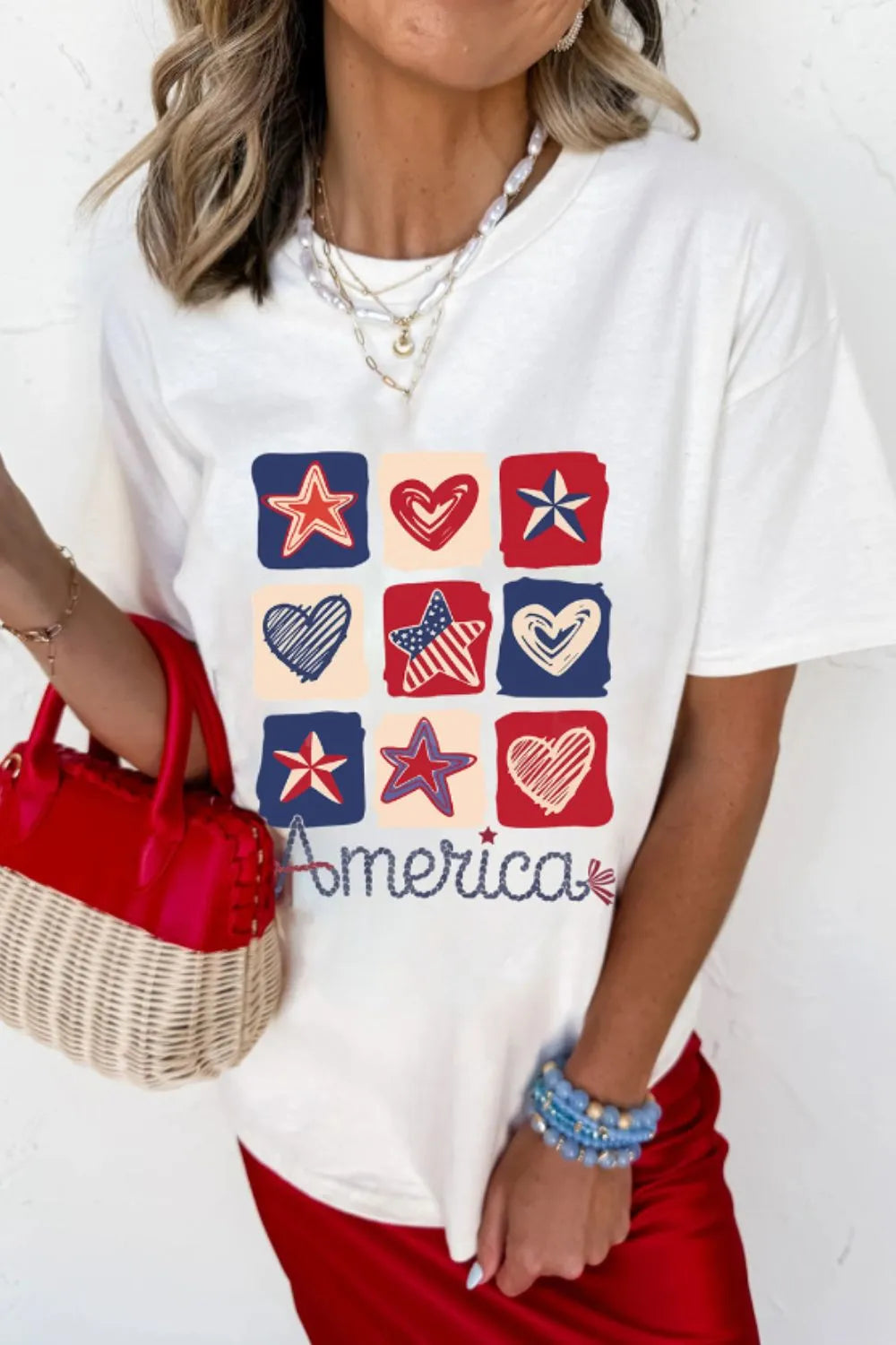Women's T-shirt American Heart Star Checkered Graphic White Top Tee 40763938-c457-40d5-9527-3b449560e63e-Max-Origin Trendsi