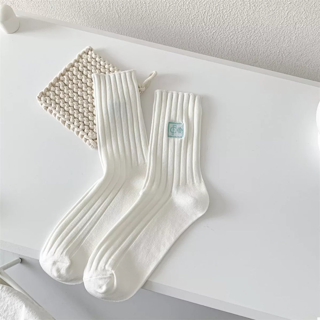 Women's Crew Socks Breathable Ribbed Knit White One Size 41702167-de96-4e86-a966-32cb38a4bc99-Max-Origin Trendsi