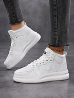 Women's Sneakers Star Pattern Lace Up Pu Leather Flat Shoes 42770ec0562448d9957b744d06de1b1d-Max-Origin Trendsi