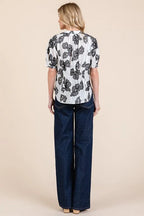 Lime 'N' Chili Blouse Floral Black Ivory Embroidered Split Neck Puff Sleeve 43ae1e2689434a459f0bda8c6a78736b-Max-Origin Trendsi