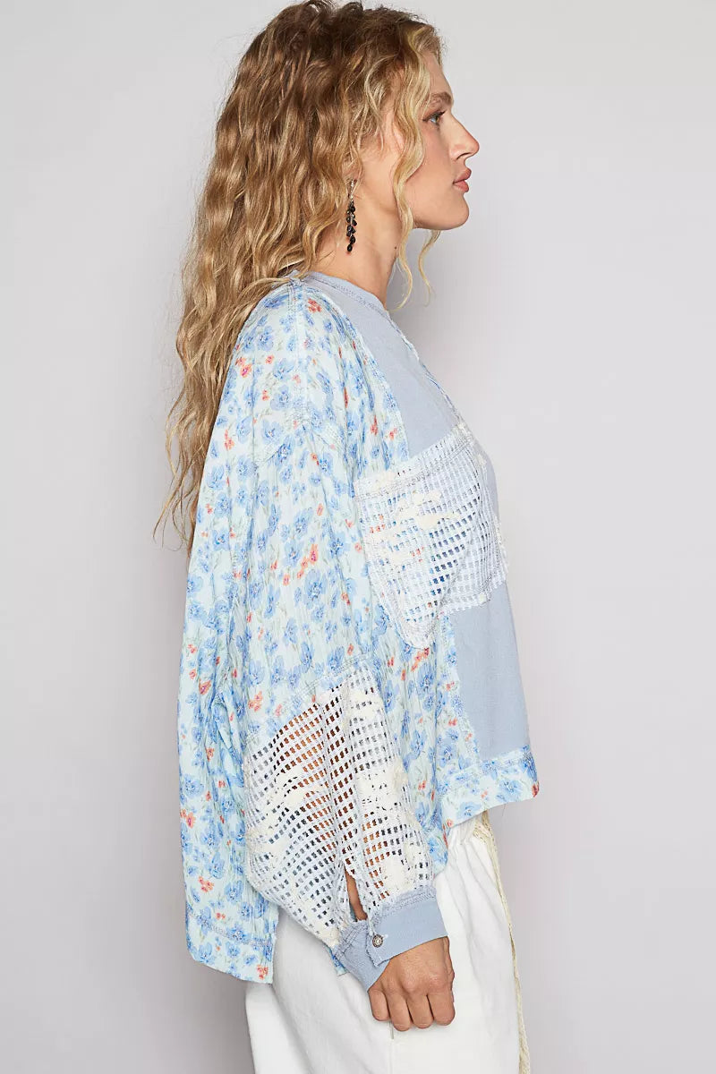 POL Womens Blouse Sky Blue Cropped Gauze Floral Top with Overlock Stitch 43e8418d-f54d-465e-bf82-9f8216a40571-Max-Origin Trendsi